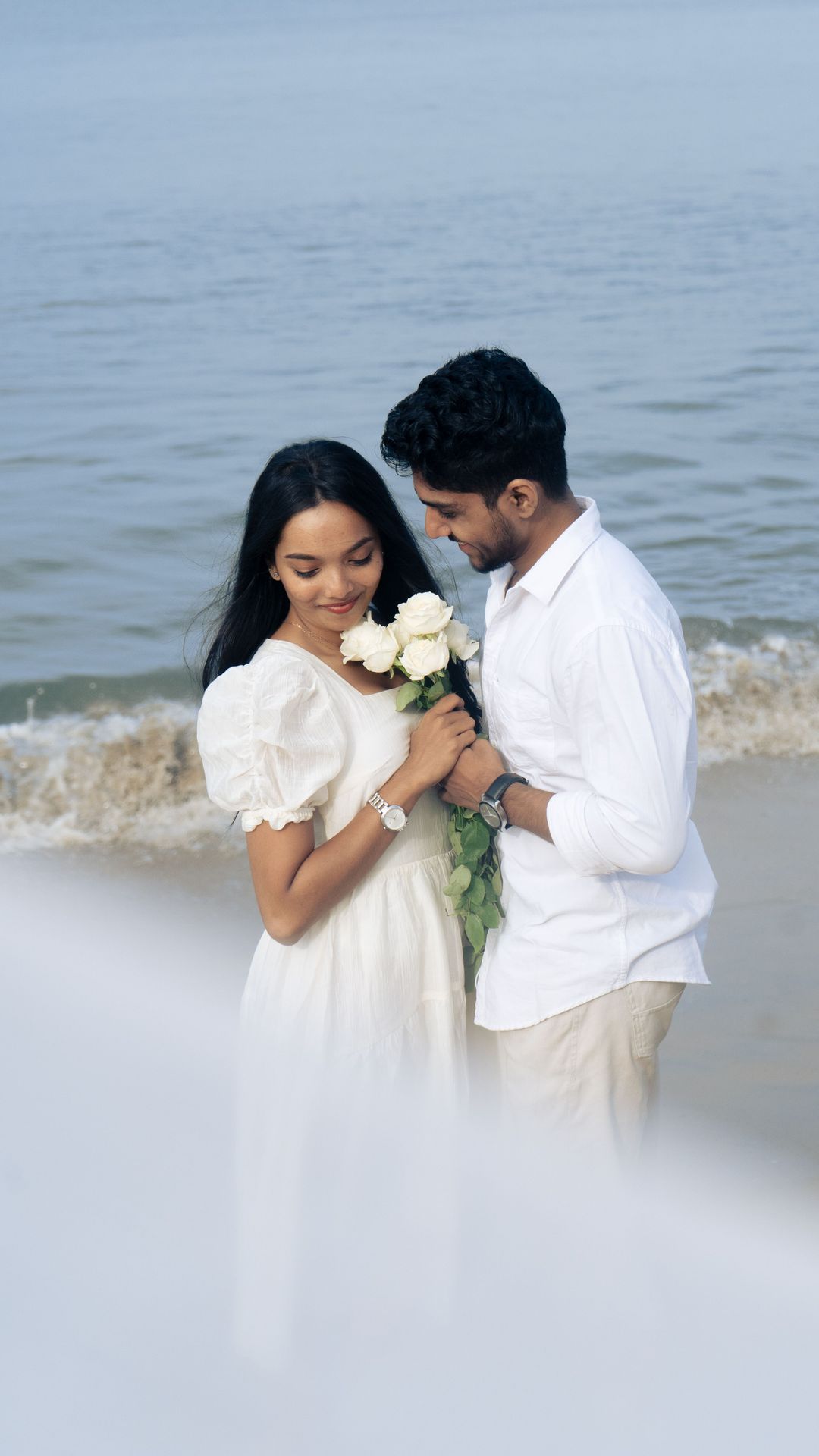 Why You Feel Emotionally Safe With Unavailable People