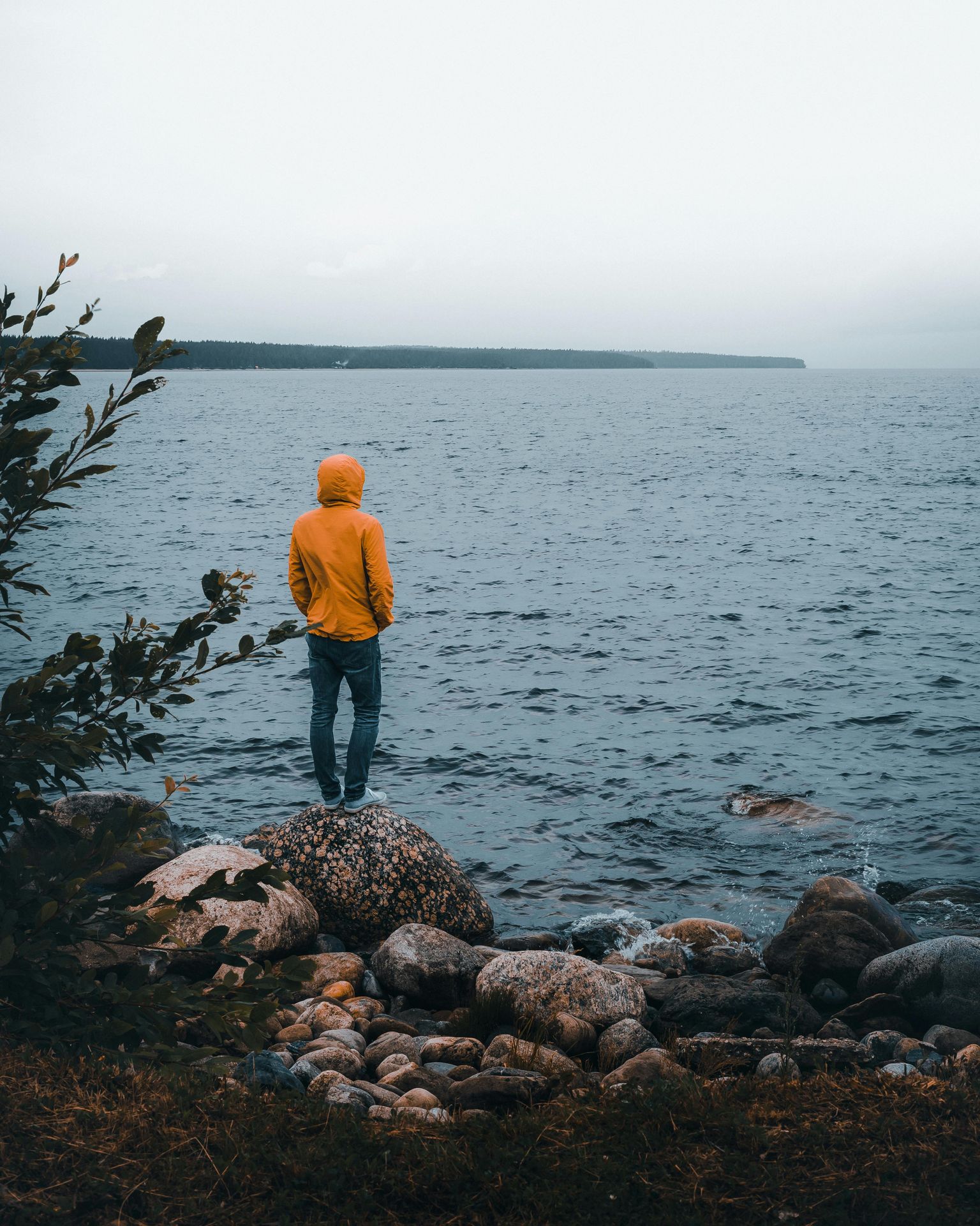 Why You Feel Lonely Even Around Other People