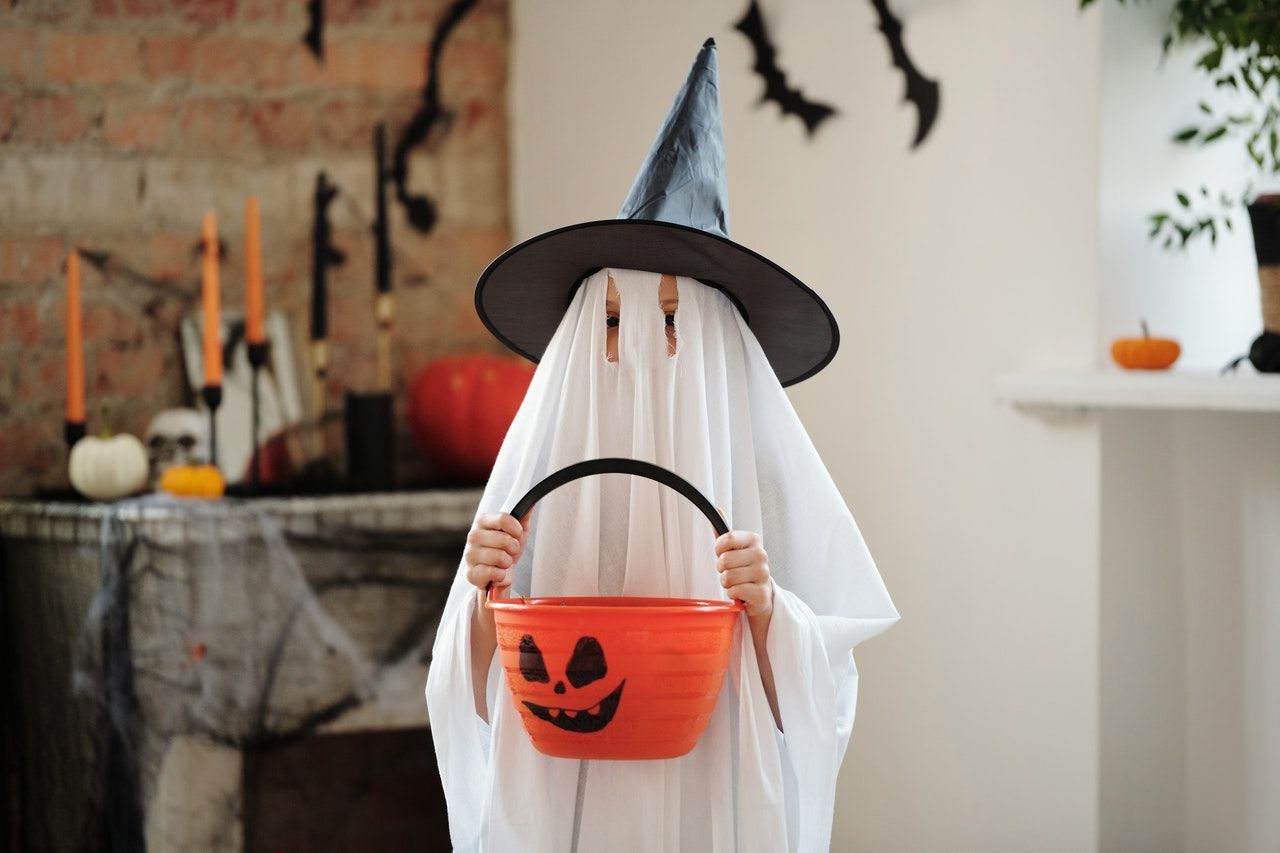 Healthy Halloween Alternatives to Candy