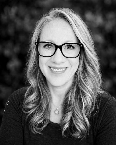 Erin McKeen,<br> LMFT, ATR