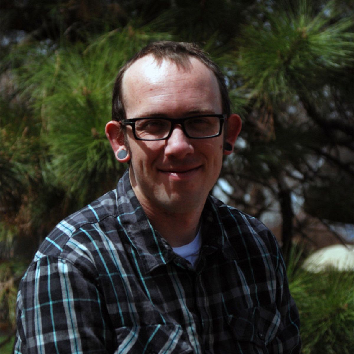 Chris Shiftlett BS ITP, MS TCM, LAc, Dipl. OM (NCCAOM)