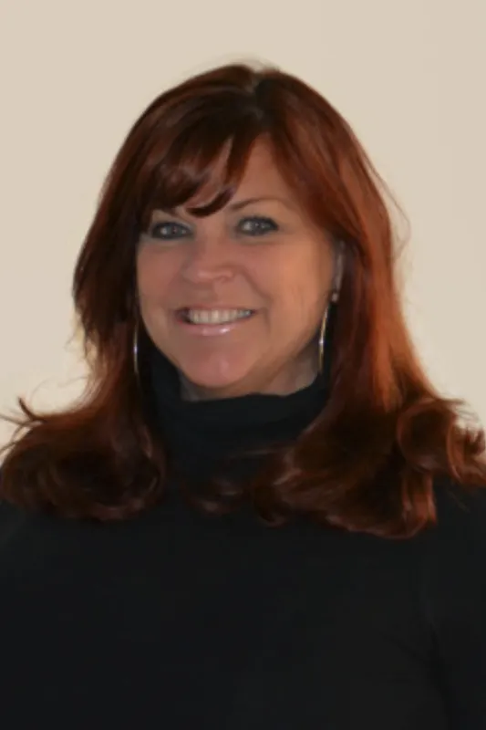 Tricia Passuth, LCSW; Therapist