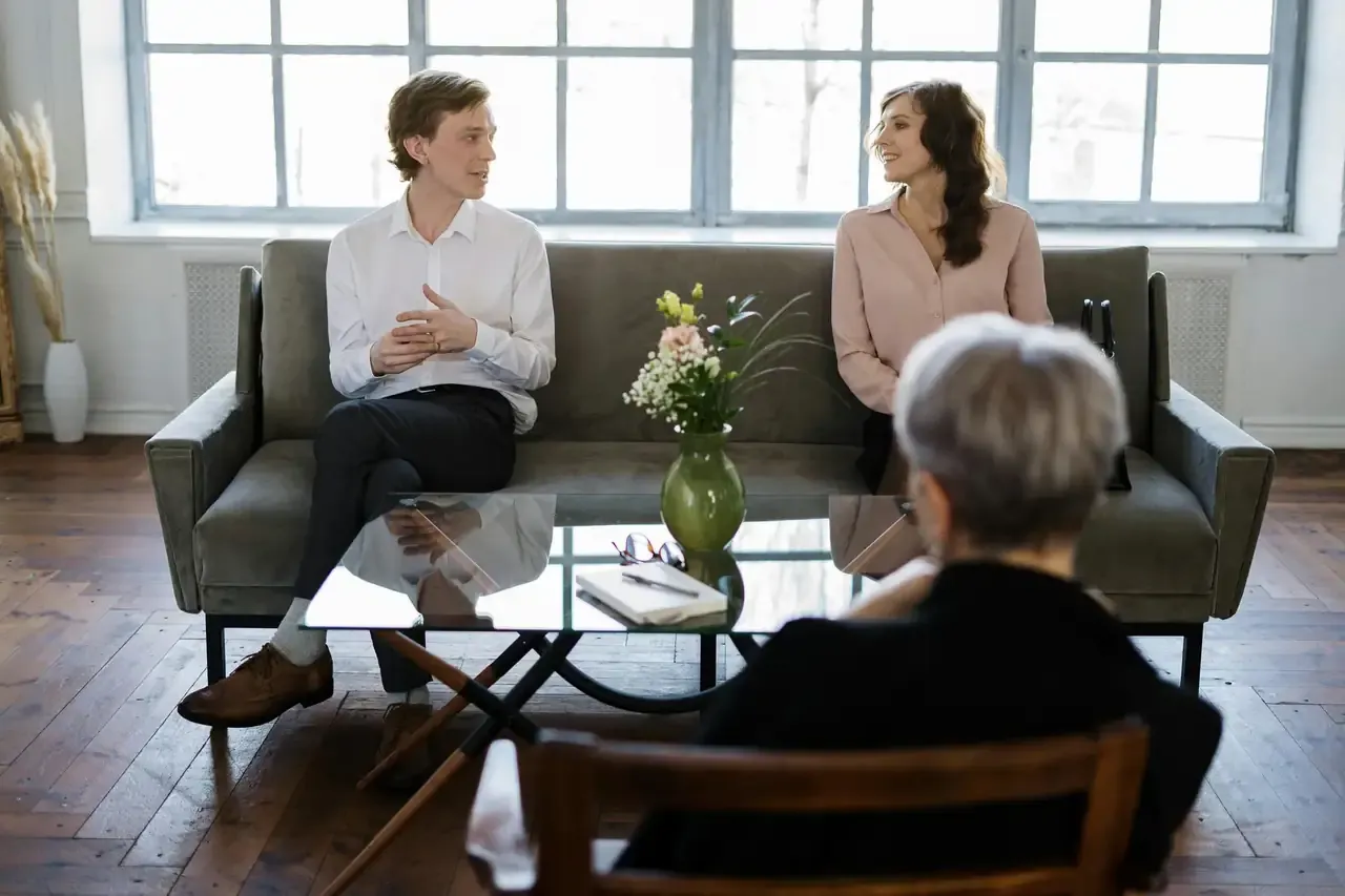 Therapy session with Loved Ones of someone suffering from Addiction at Silver Lining in Charlotte, NC