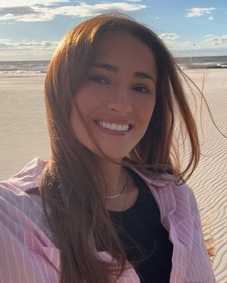 Kristina Pardon, MHC