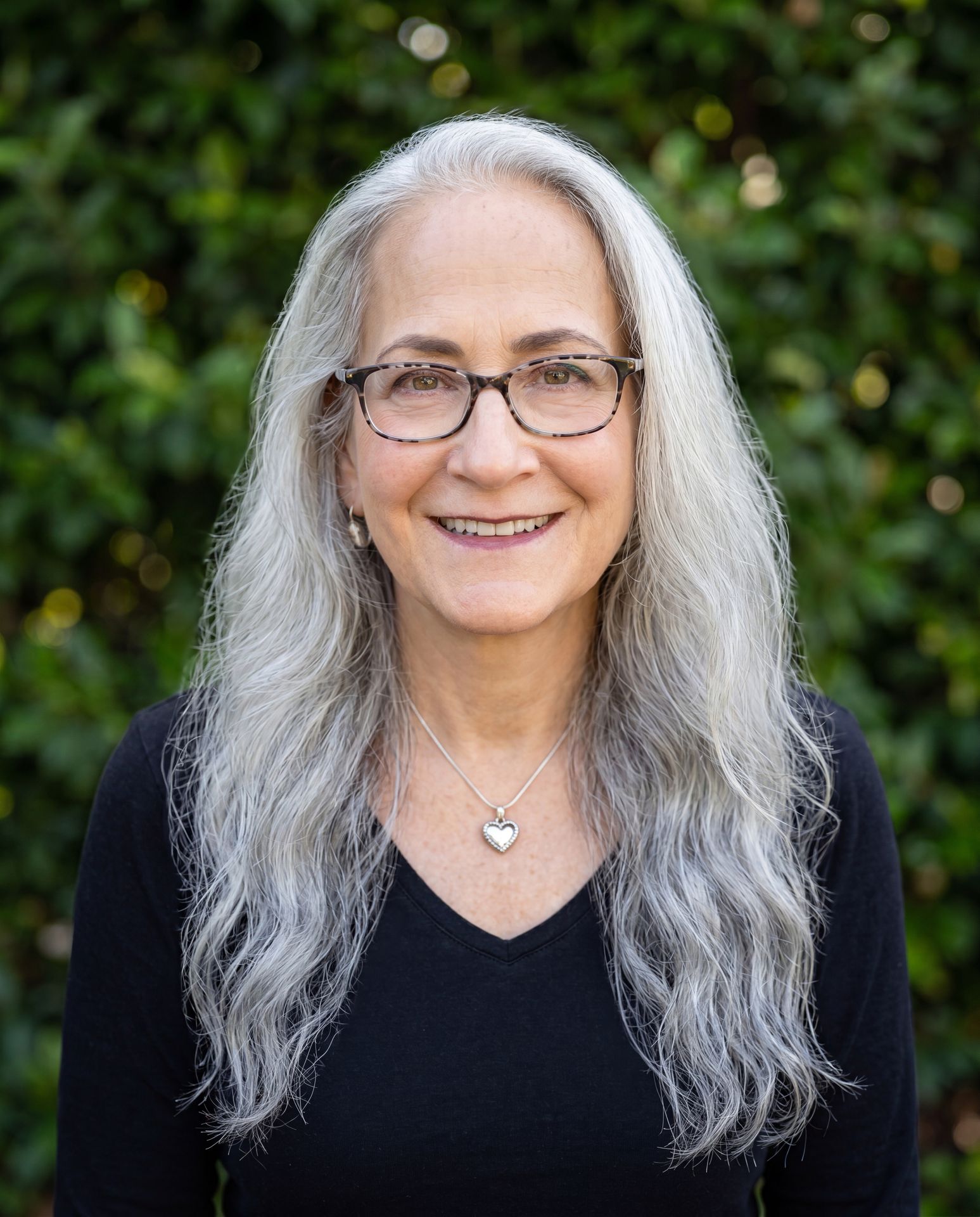Abby McCarrel, LCSW, a licensed parenting therapist offering online parent therapy and family therapy for neurodivergent, ADHD, and Autistic children across California