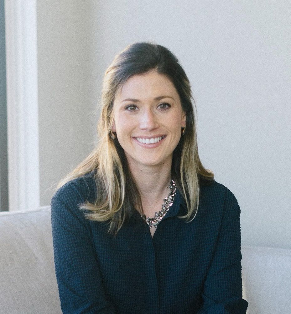 Melissa Gibans, AMFT