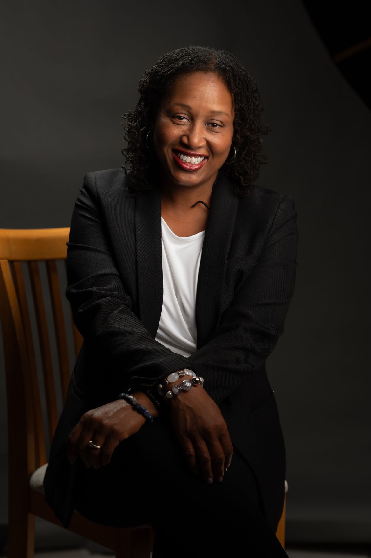 Dr. Nicole Griffin<br>NCC, CPC, RYT
