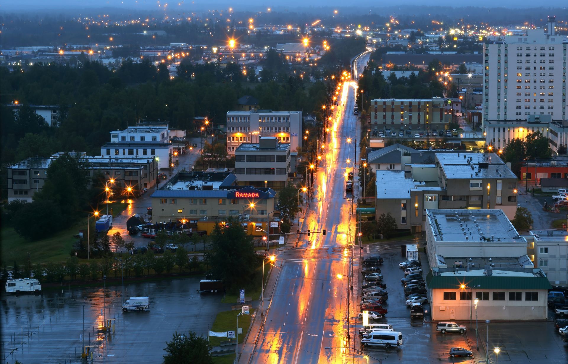 Picture of street and buildings in Anchorage, Alaska. Anxiety therapist Stellar Insight Counseling