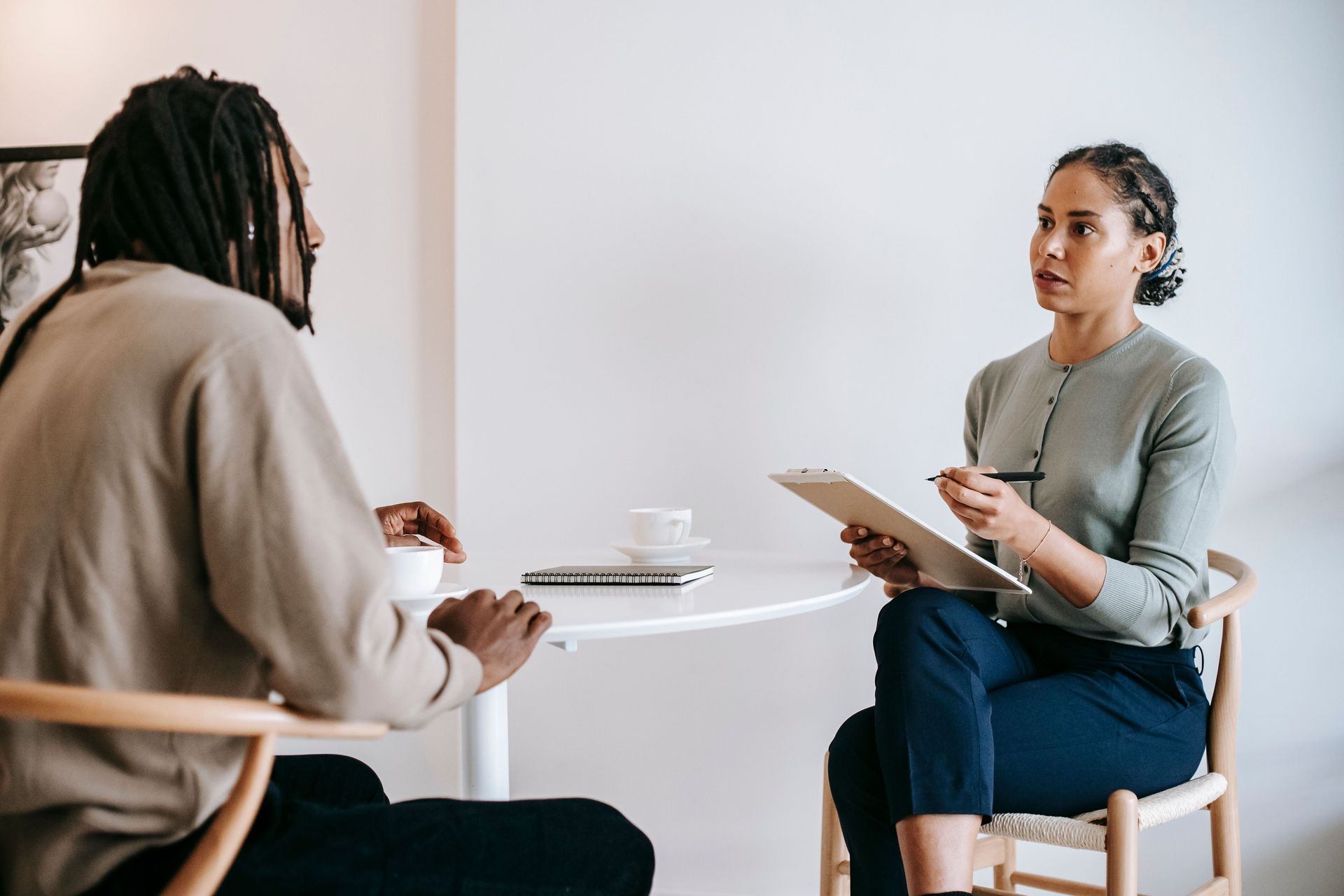 5 Questions with a Therapist and Eating Disorder Specialist, Heather Davis, LCSW
