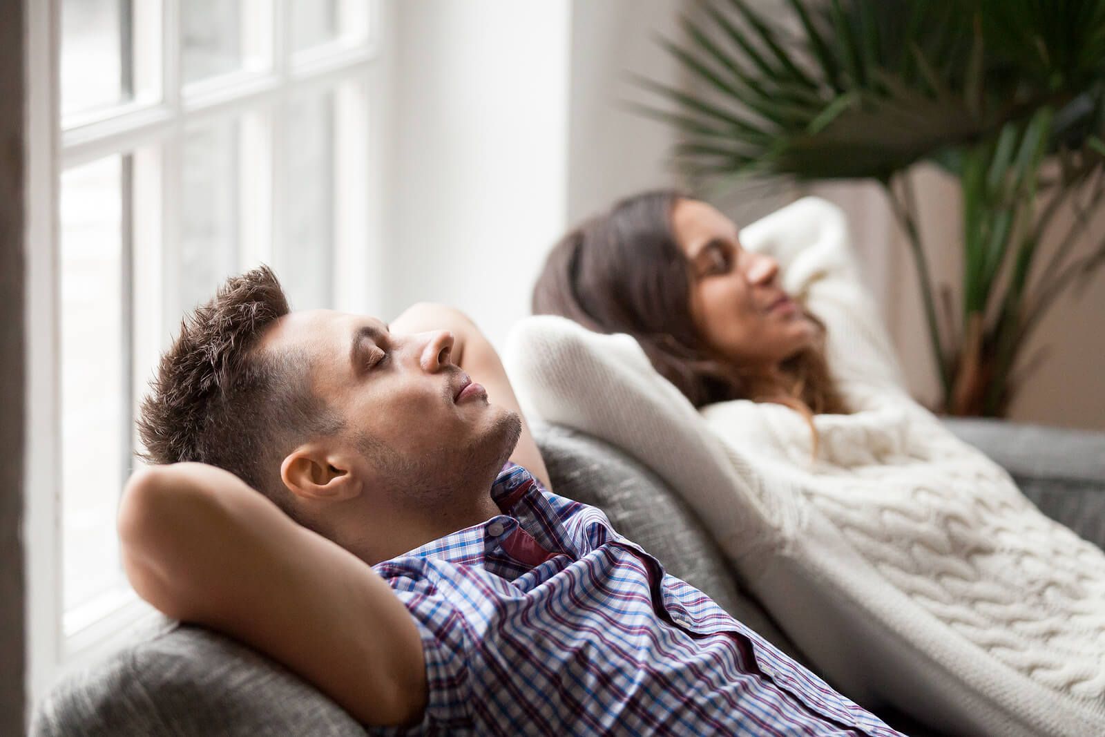A couple relaxing together on the couch | counseling for men san francisco | men's therapy san francisco, ca | men's therapist san francisco, ca | 94607 | 94608 | 94609