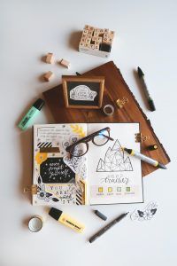 An individual set up their journal space to set up their individual SMART goals 