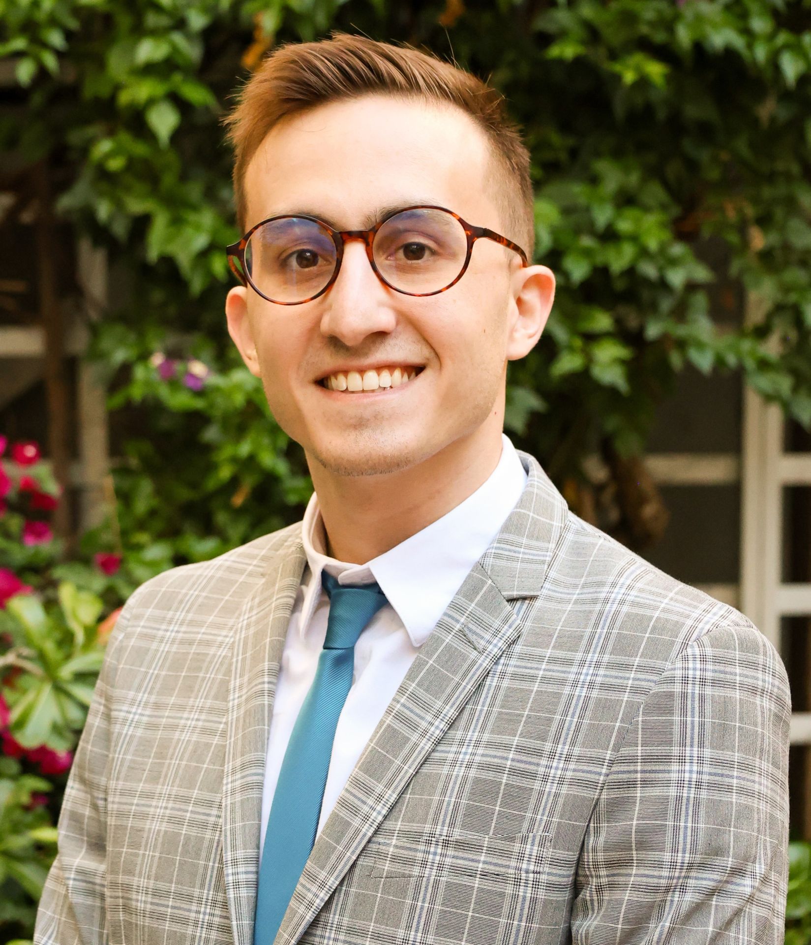 Menachem (Mena) Uminer - Therapist in Hollywood, FL