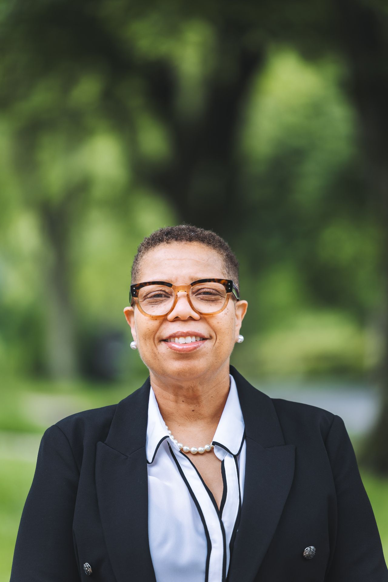 Dr. Ramona Singletary-Robertson, LCPC