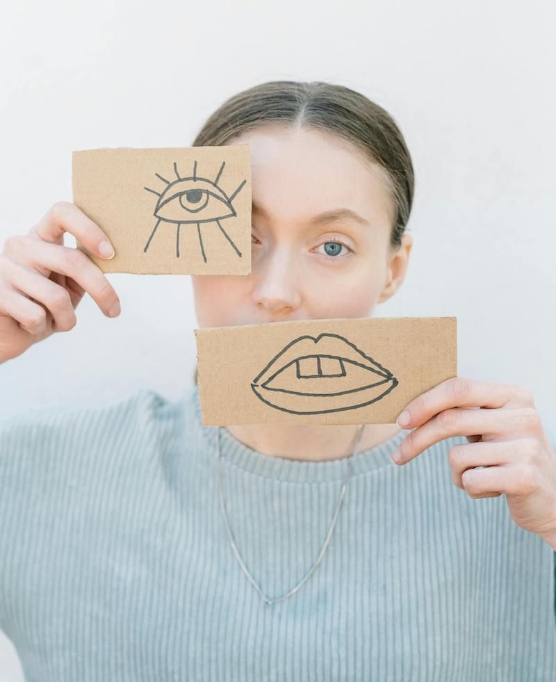 12 Signs You Might Be Autistic