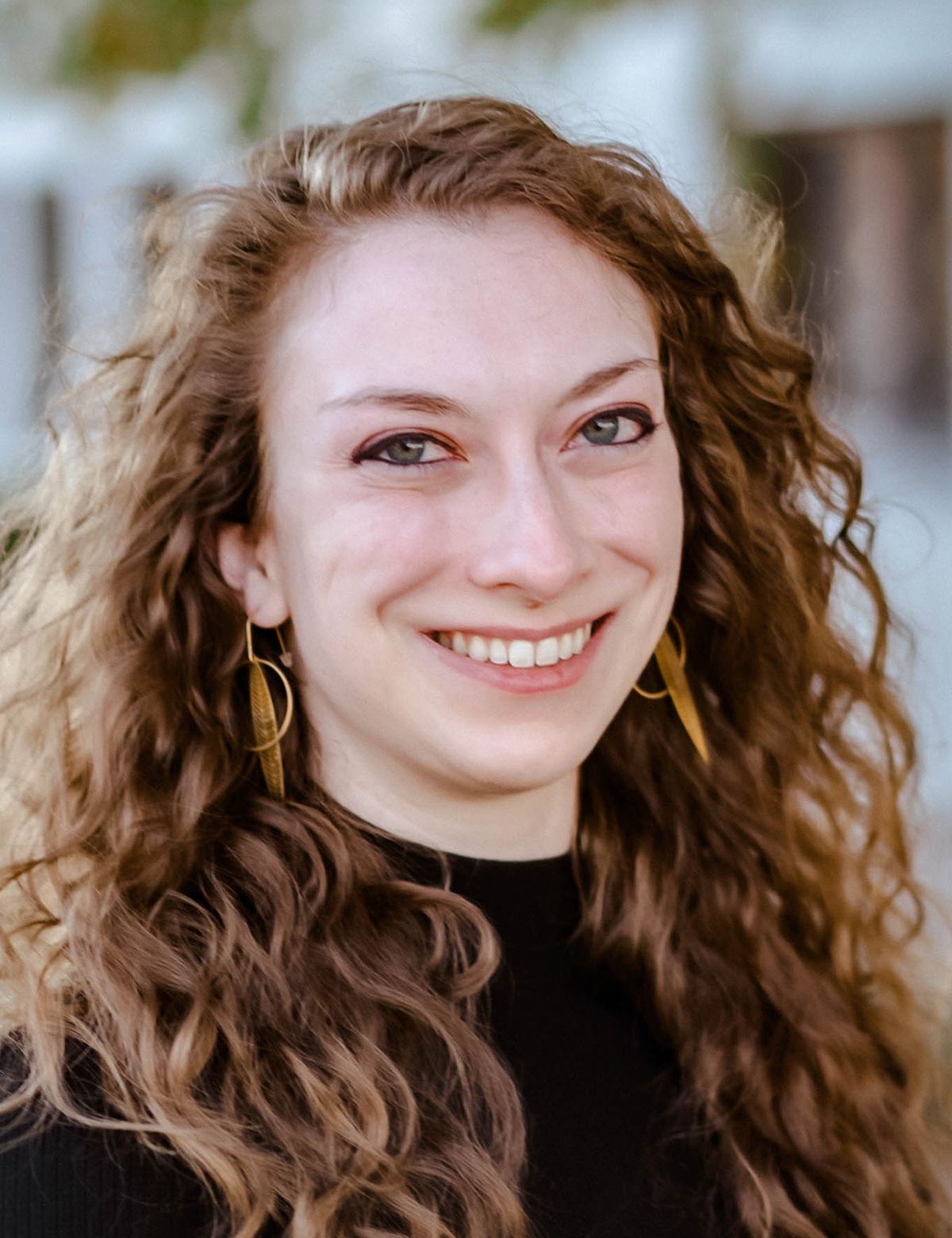 Genevieve Akins, MHC Intern