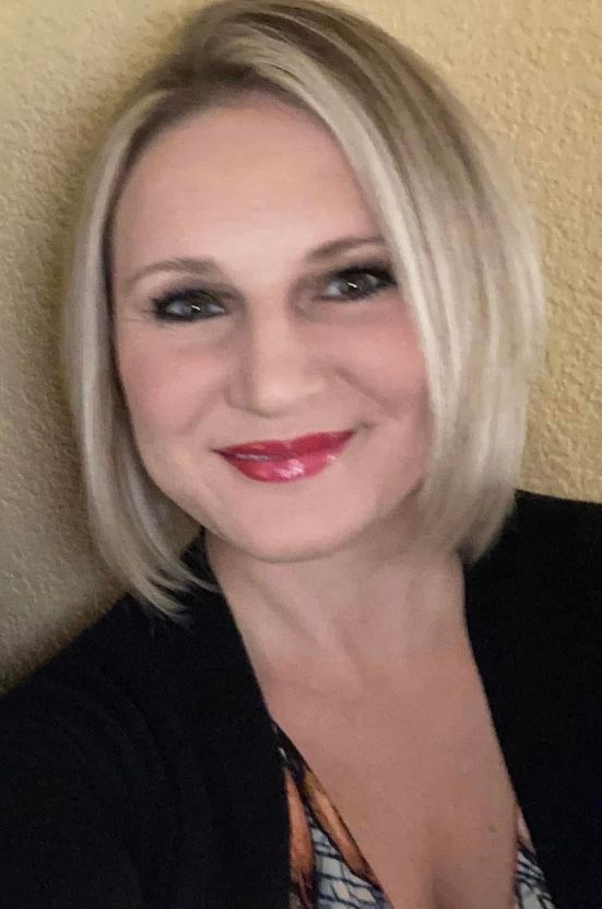 Lacey Hibner, LCDC, LSW, Celina