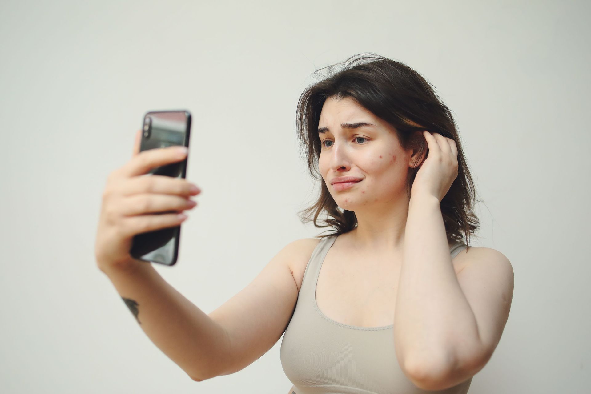 The influence of social media on body image and eating behaviour