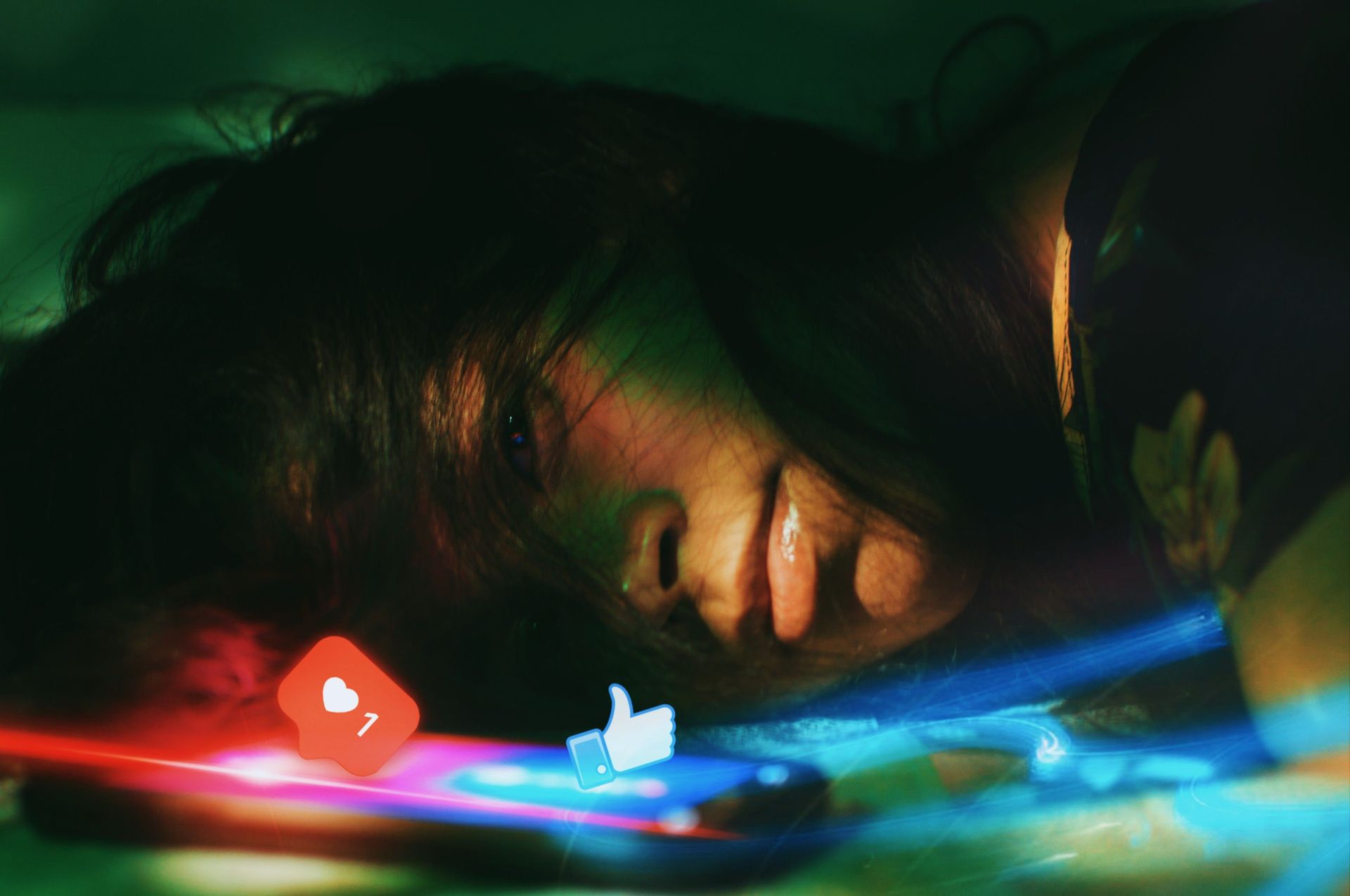 How Doomscrolling Quietly Wears Down Your Mind