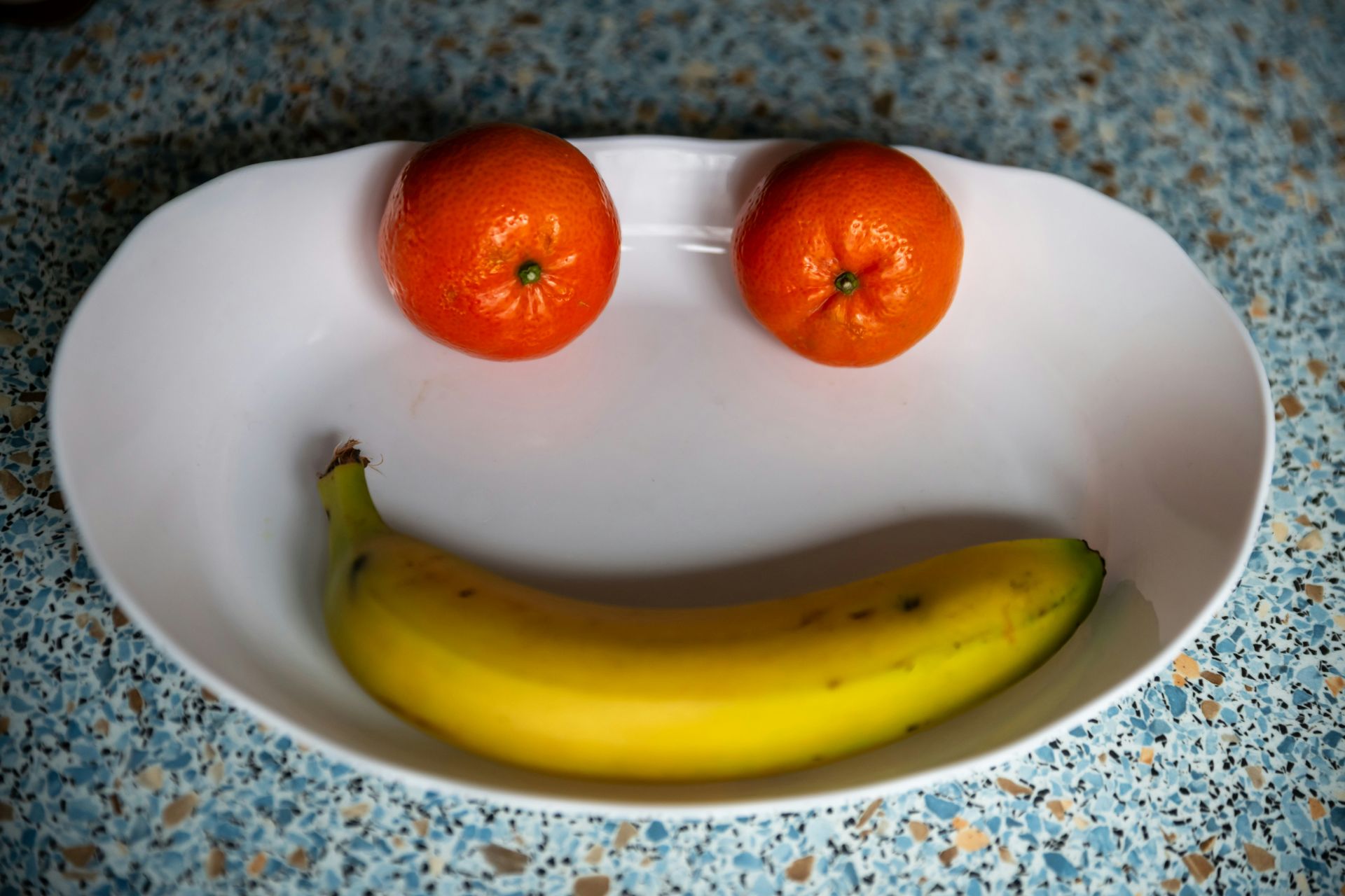 The Food- Mood connection: How diet shapes mental wellbeing 