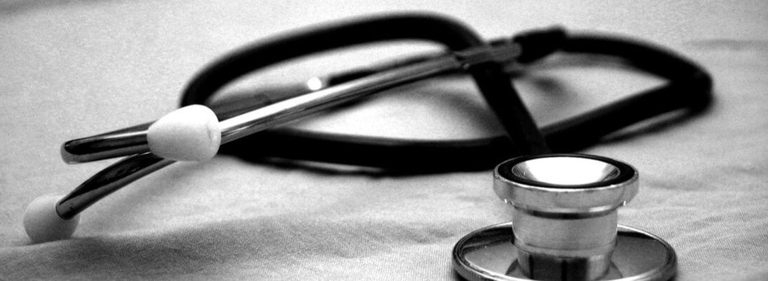 Photo of a stethoscope representing the important role a psychologist and health psychology can play in helping you manage chronic pain and cope with other chronic health conditions.