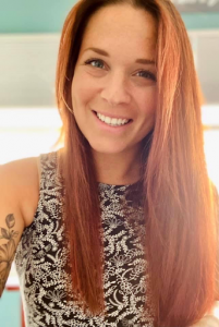 A headshot of Sarah. They are a psychologist in Tampa, FL, and offer support with Tampa therapy and other services. Learn more by searching for “psychologist tampa fl” for support today. Or, search for St. pete therapy for more info.
