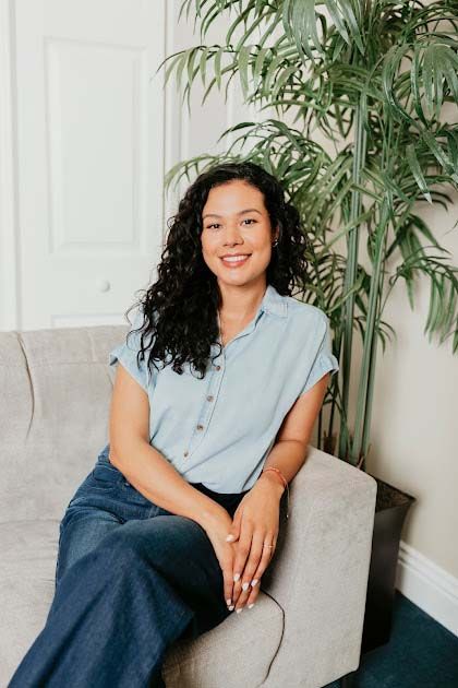 Crystal Rosales, LMFT