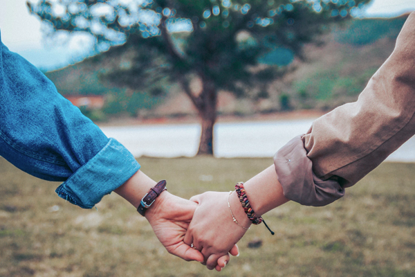 The “Q” in LGBTQA: How Do I Know if I’m Not Straight?