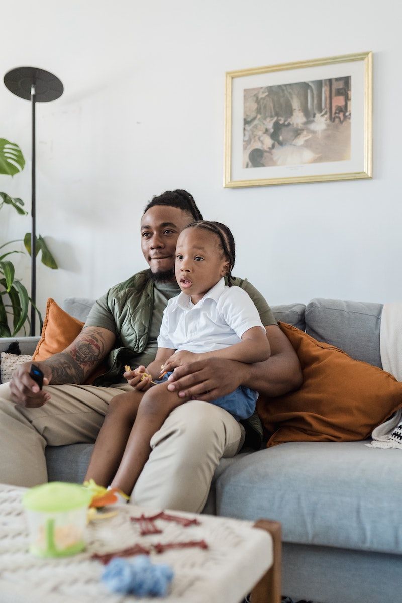 Football Season is Coming! How to Avoid Back Problems from Sitting on the Couch