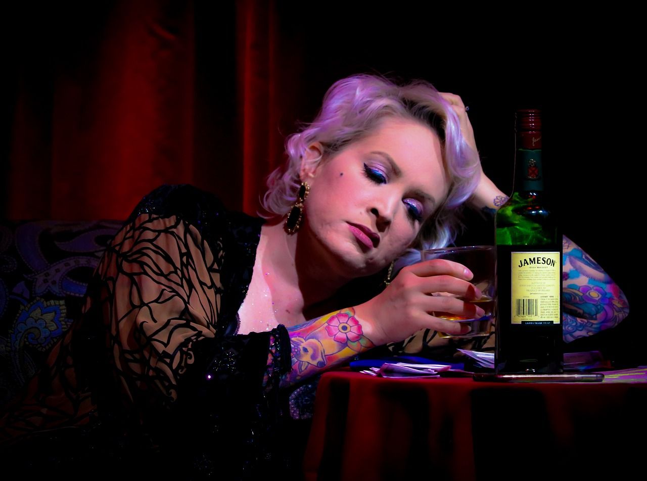 6 Ways that Alcohol Makes Depression Worse