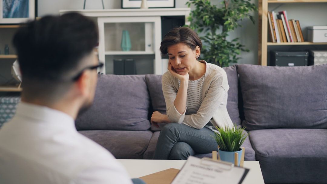 Is Mental Health Coaching the Same Thing as Therapy/Counseling?