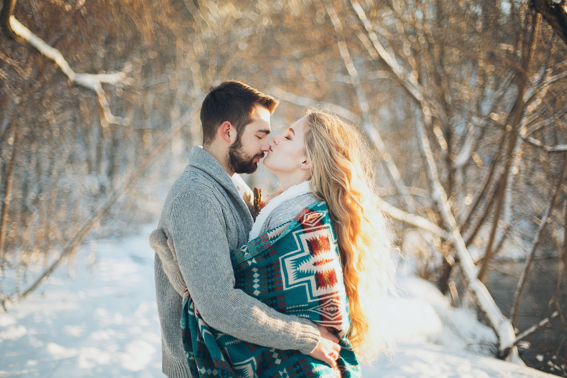 Attachment Wounds: How Early Experiences Shape Adult Relationships — And How Healing Creates Secure Connection