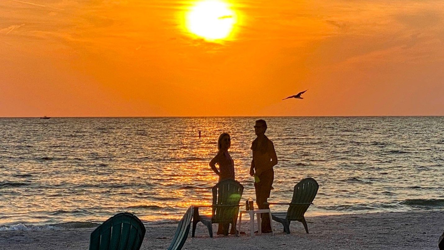 When Holiday Expectations Fall Short: A Path Forward for Couples
