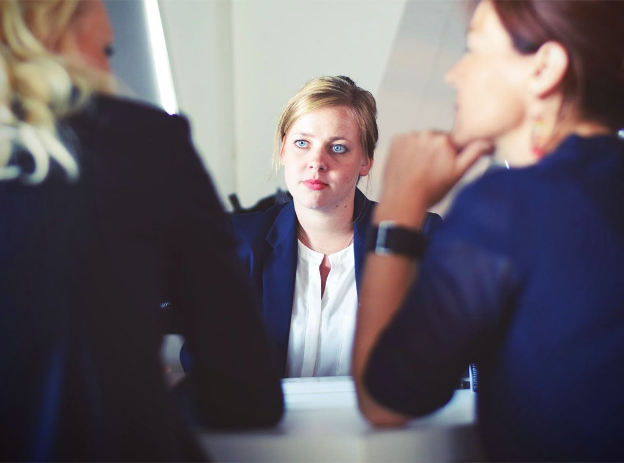 4 Ways to Deal with Social Anxiety at Work