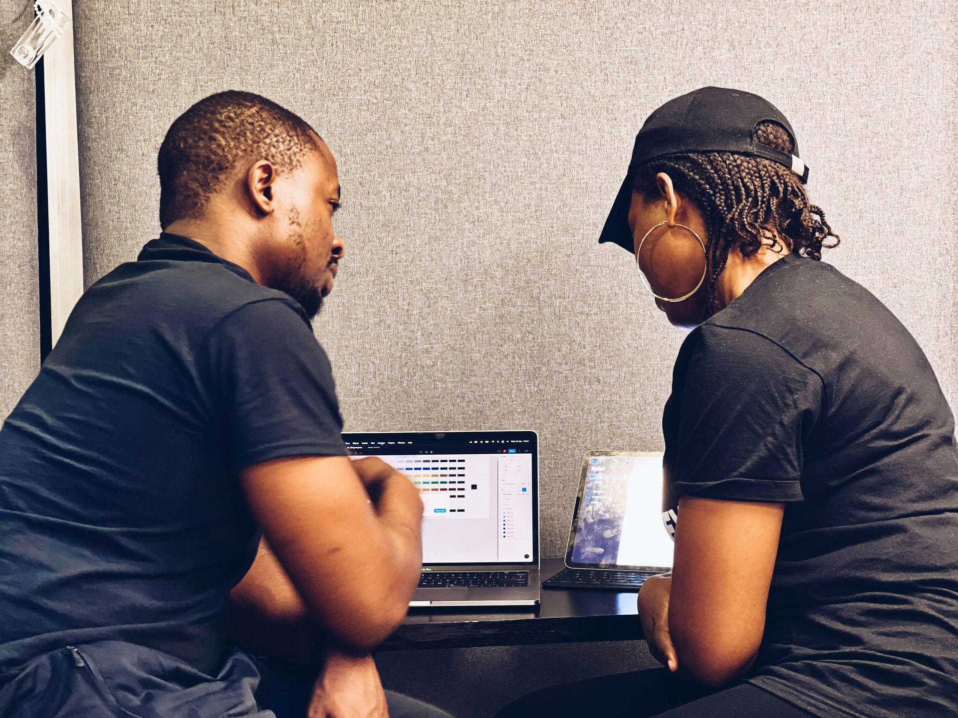 When ‘We’re Fine’ Doesn’t Feel Fine: Signs It’s Time for Couples Counseling