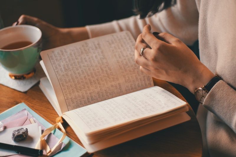How to Support Your Mental Health Between Therapy Sessions