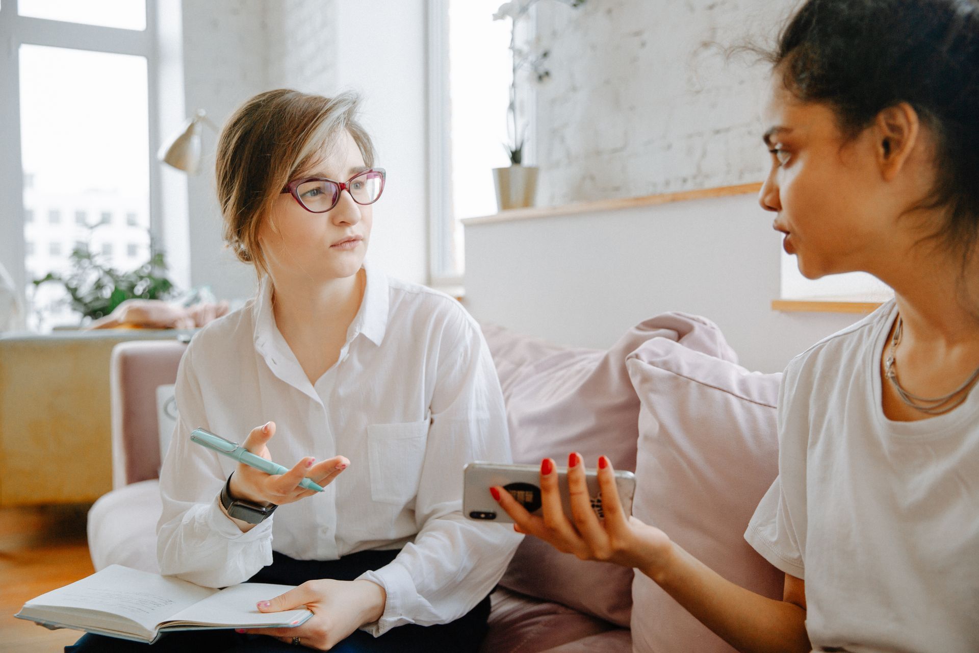 Is Mental Health Coaching the Same Thing as Therapy/Counselling?